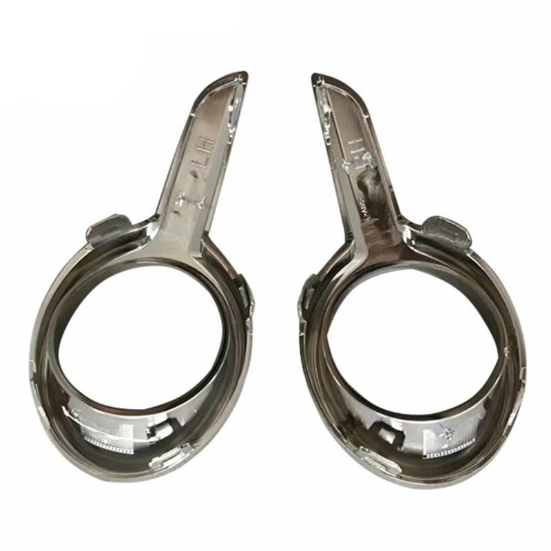 Entourage d'antibrouillard Irovami – Peugeot 208 2012-2018 – argent – vue générale