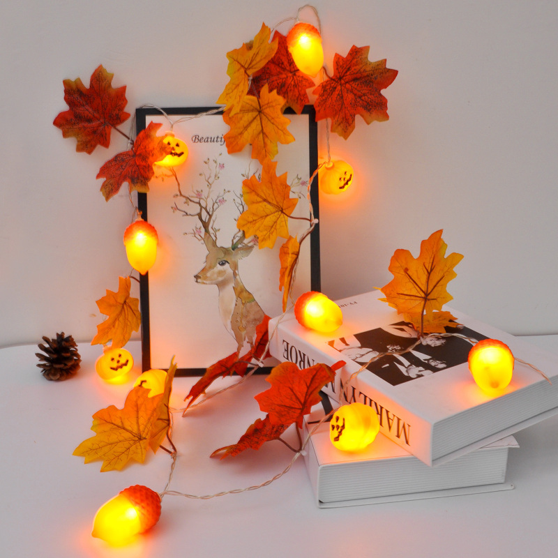 Luces de cadena de otoño: descripción general de calabazas y bellotas