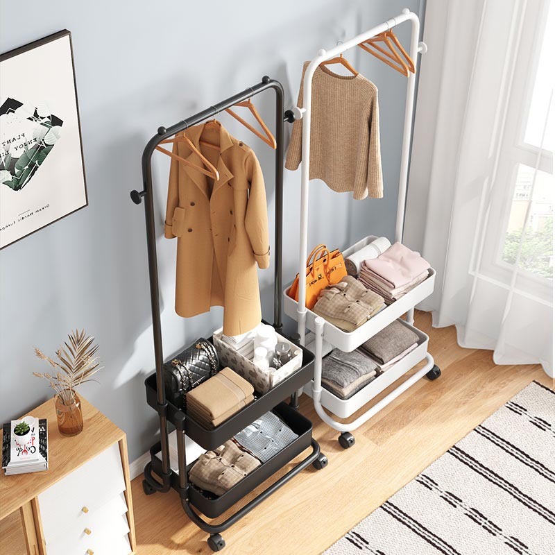 Portant orange 3-en-1 – vue d'ensemble avec vêtements suspendus et paniers