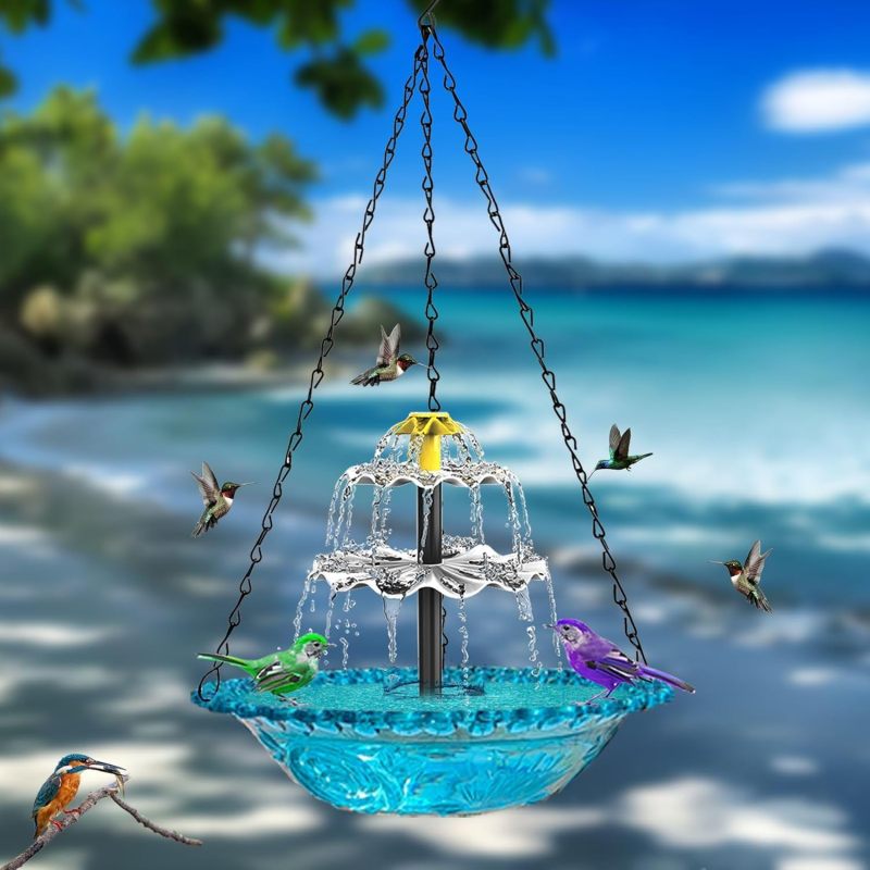 Installation suspendue fontaine oiseau solaire