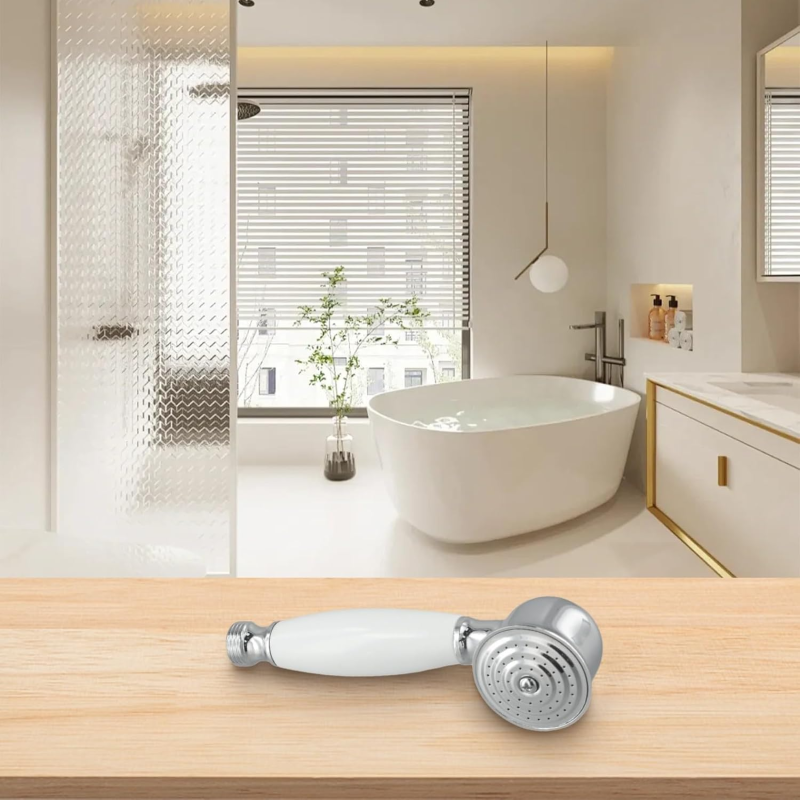 Pommeau de douche céramique Irovami - détail du design vintage