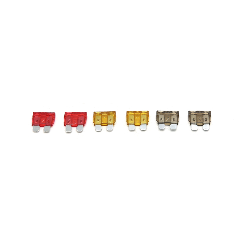 Détail des ampoules H4 et H7 - qualité de fabrication