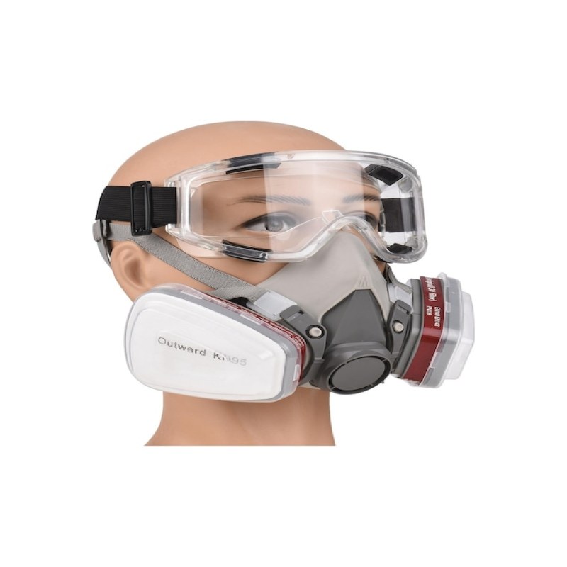 Masque respiratoire ajusté et lunettes de sécurité en utilisation